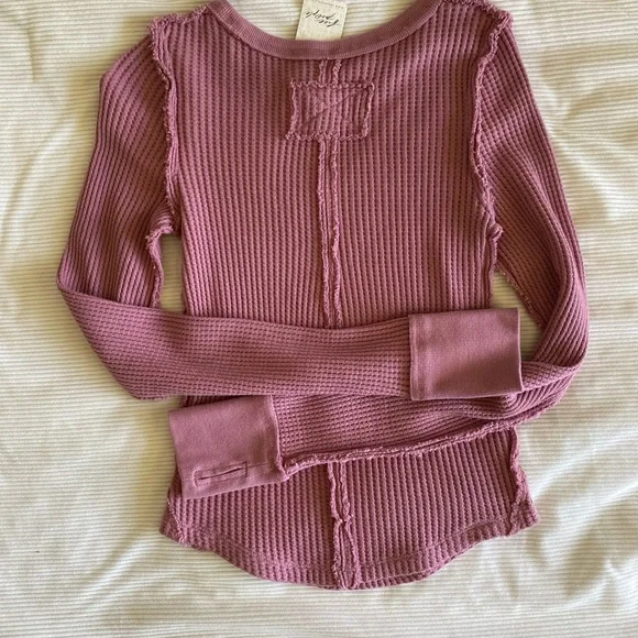 Free People heart Graphic Long Sleeve Tee - Picture 6 of 6